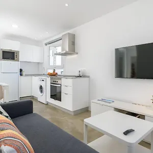 https://las-rosas.in-canary-islands.com