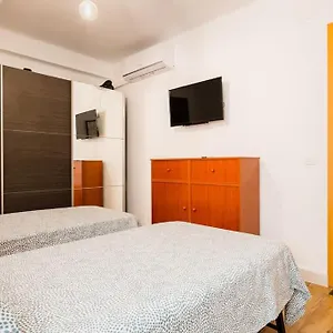 Apartamento Apto Centrico, 2 Aparcamientos Privados, Bicis, Sevilla